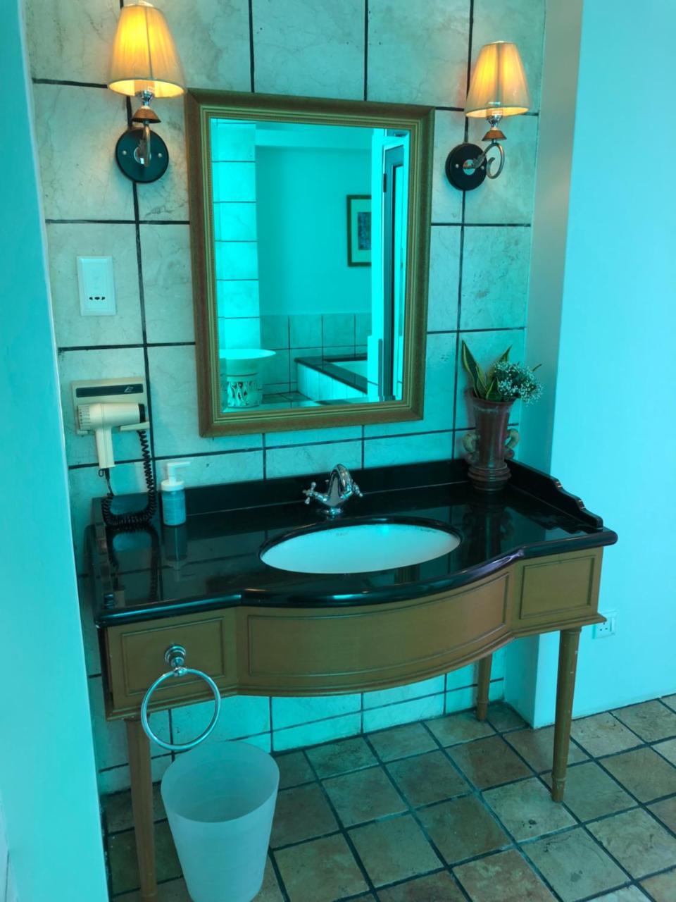 Private Water Chalet Порт-Диксон Экстерьер фото